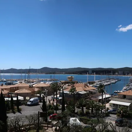 Apartamento Les Roses Lauriers By Interhome Le Lavandou