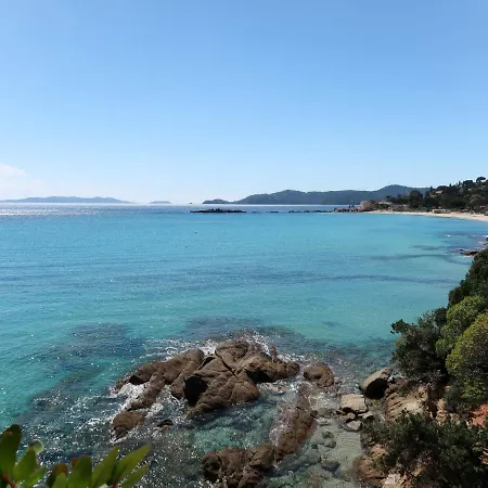 Apartment Les Roses Lauriers By Interhome Le Lavandou